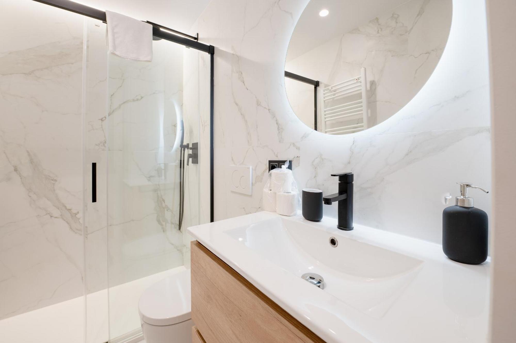 City Center + Parking Free Appartement *